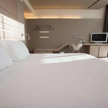 Western Net Tower 4* Padua