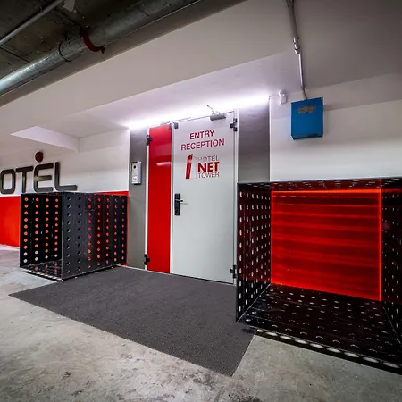Western Net Tower 4* Padua