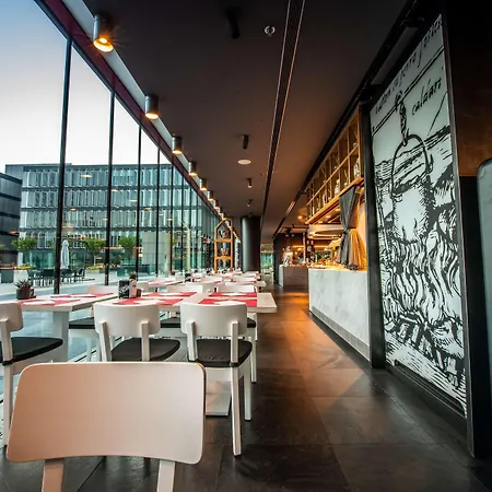 Western Net Tower 4* Padova