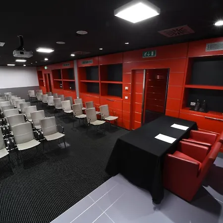 Western Net Tower 4* Padua