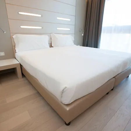 Western Net Tower Hotel 4*