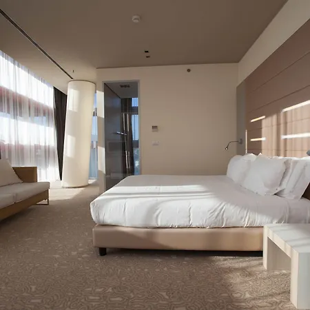 Western Net Tower Hotel