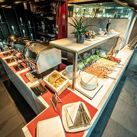 Western Net Tower 4* Padwa