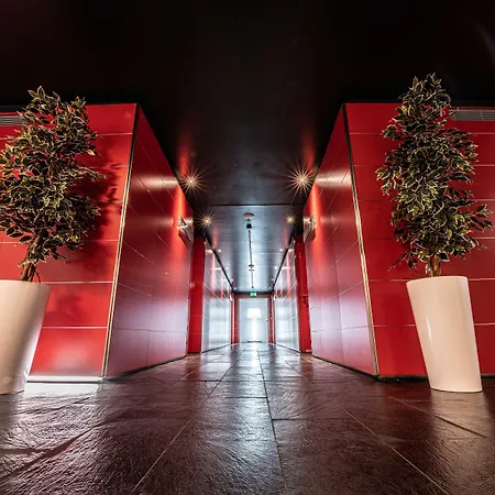 Western Net Tower 4* Πάδοβα