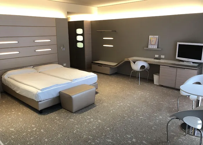 Western Net Tower 4* Padoue