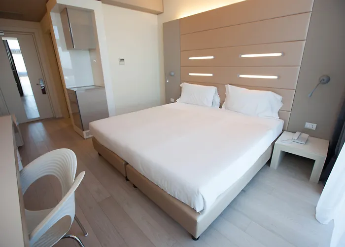 Hotel Western Net Tower