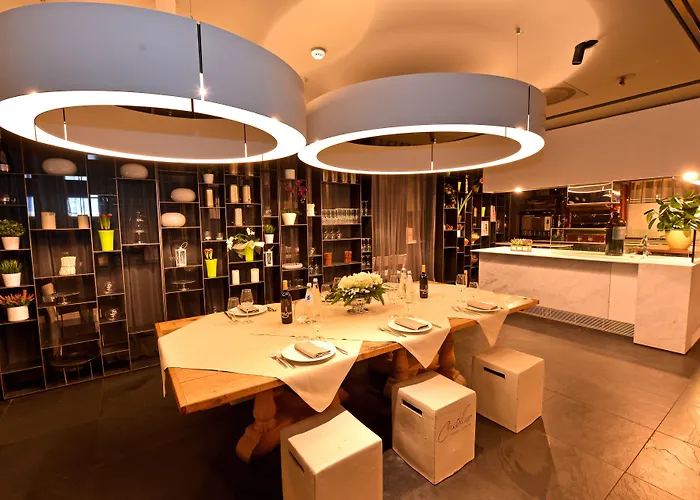 Western Net Tower 4*