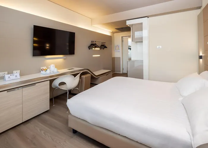 Hotel Western Net Tower